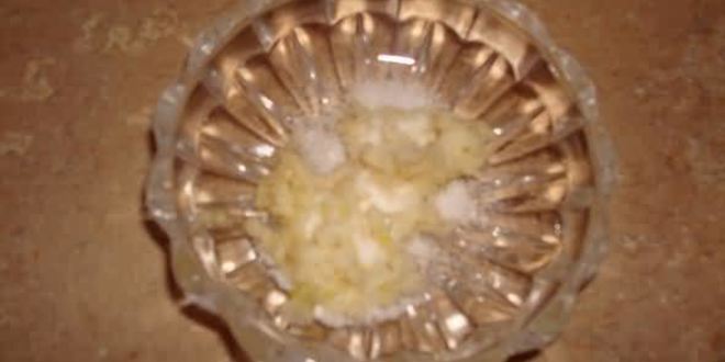 Рецепт куриного рулета с финиками