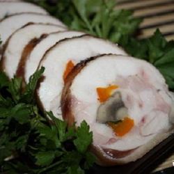 Рецепт Куриного рулета с грибами и перцем