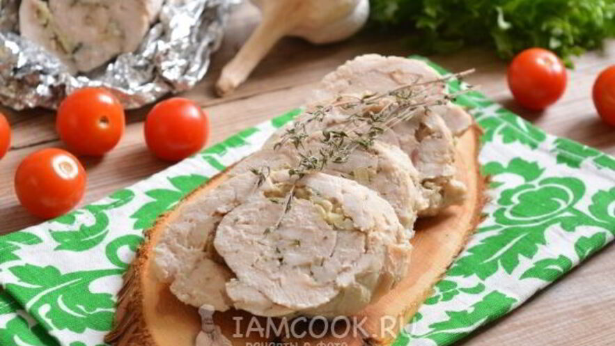 Рецепт куриного рулета, запеченного в фольге