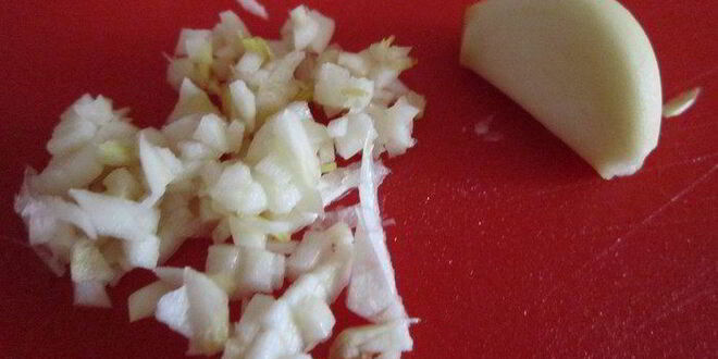 Рецепт куриных рулетиков остро-сладкие