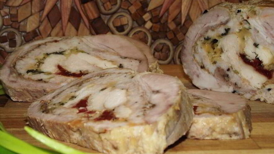 Рецепт мясного рулета ассорти