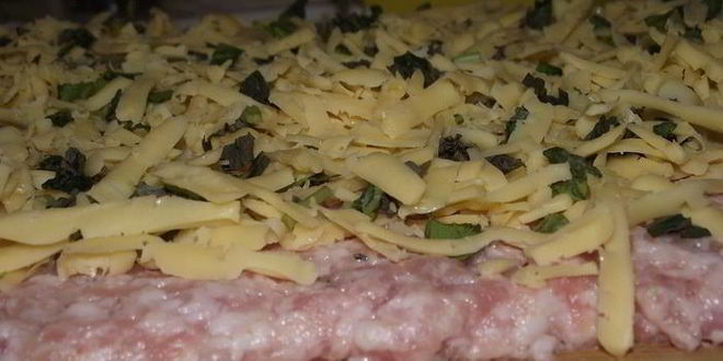 Рецепт мясного рулета ассорти