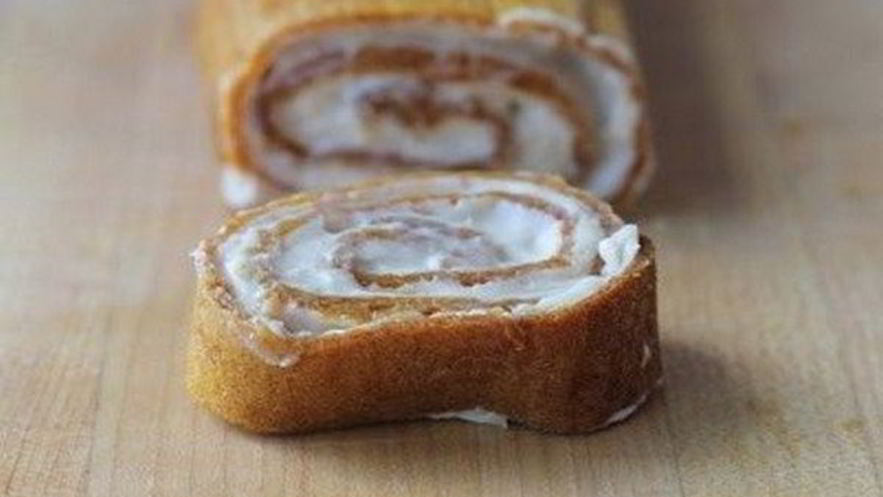 Рецепт рулета из фруктовой кожи со сливочным сыром