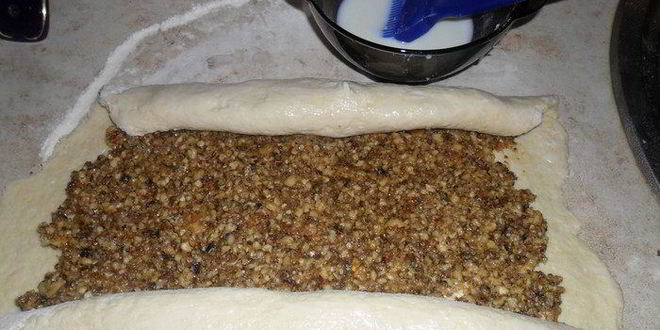 Рецепт рулета с ореховой начинкой
