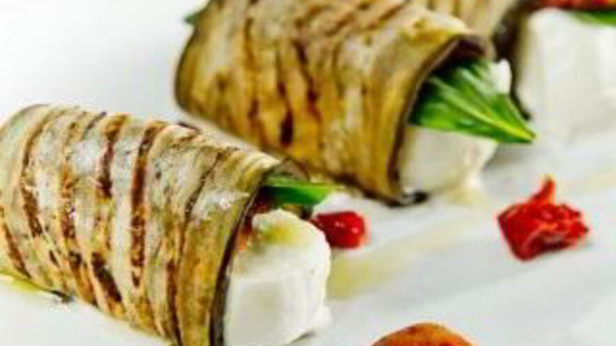 Рецепт рулетиков из баклажанов с моцареллой unagrande