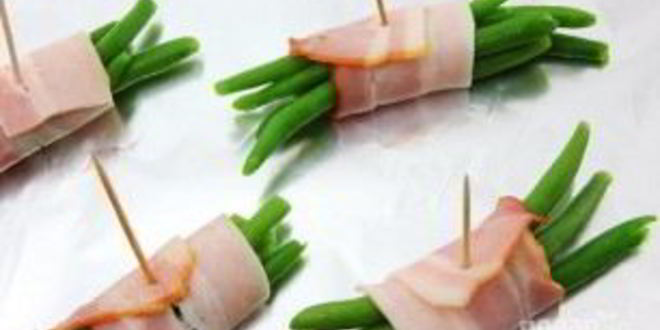 Рецепт рулетиков из фасоли в беконе