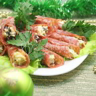 Рецепт Рулетиков салями с начинкой