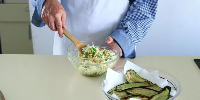 Рецепт рулетов из баклажанов с овощами