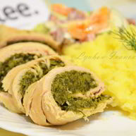 Рецепт Рулетов из индейки со шпинатом и брокколи