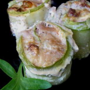Рецепт Рулетов из кабачков с мясной начинкой в яичной заливке