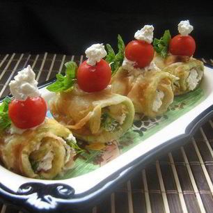 Рецепт Закусочных рулетиков из кабачков