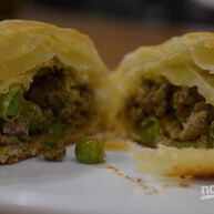 Рецепт Самсы с мясом из слоеного теста