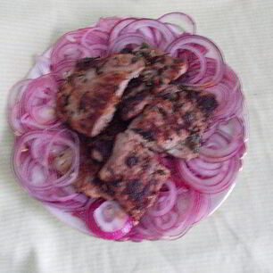 Рецепт Свинины с красным маринованным луком