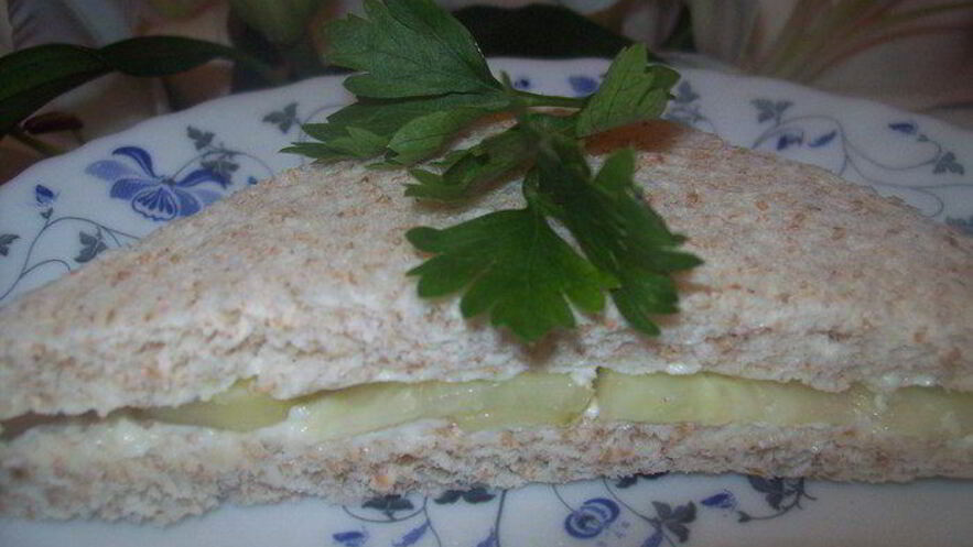 Рецепт английских сэндвичей с огурцом