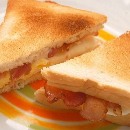 Рецепт Сэндвича с беконом и яйцом