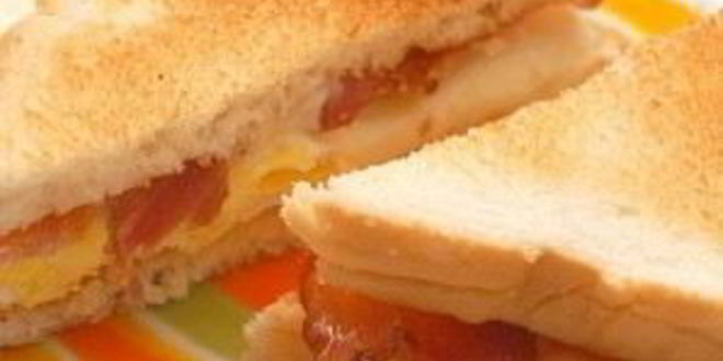 Рецепт сэндвича с беконом и яйцом