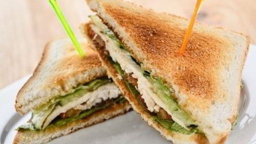 Рецепт сэндвича с курицей и овощами