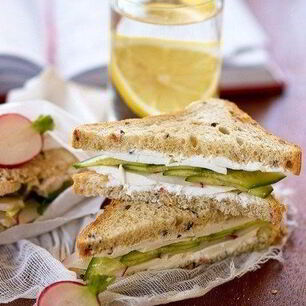 Рецепт Сэндвича с курицей и редисом