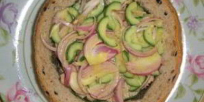 Рецепт сэндвича с салатом ницца