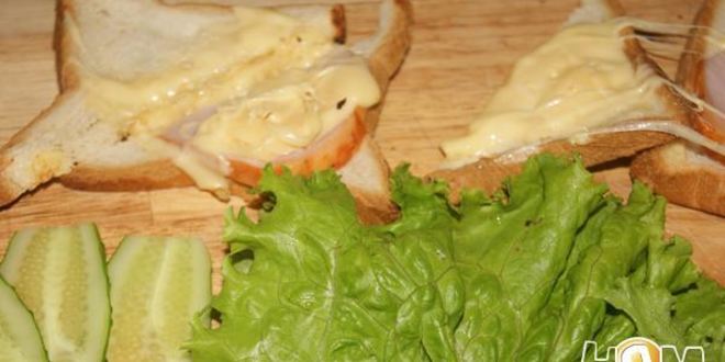 Рецепт сэндвича с сыром и карбонатом