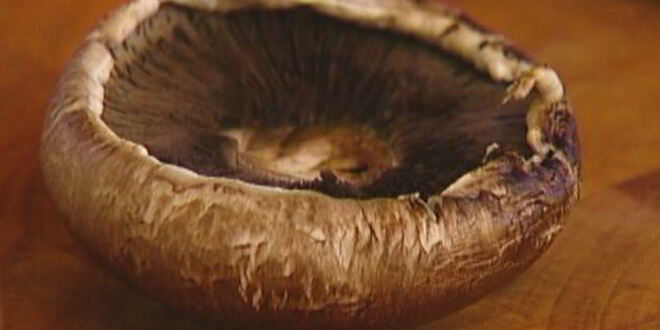 Рецепт сэндвичей с портобелло, шалотом и чесночным майонезом