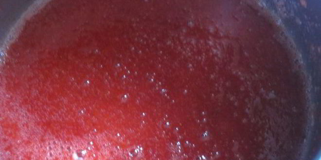 Рецепт шоколадных тарталеток с клубникой