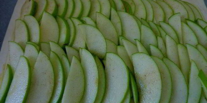 Рецепт деревенского яблочного тарта