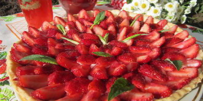 Рецепт клубничного тарта с заварным кремом