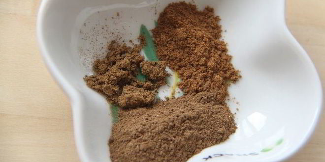 Рецепт миндального тарта с черной смородиной