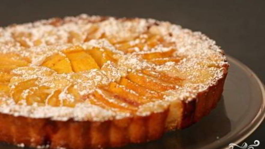 Рецепт персикового тарта с посыпкой
