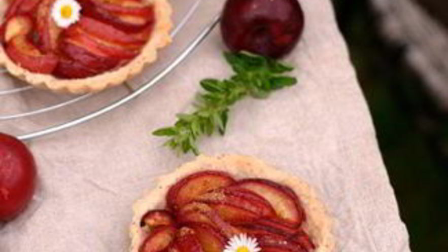 Рецепт сливового тарта с маковым тестом