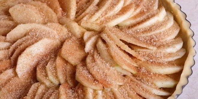 Рецепт тарта с карамелизованными яблоками