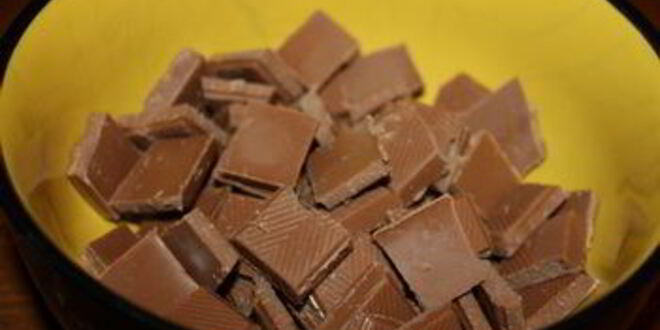 Рецепт тарта с миндалем и молочным шоколадом