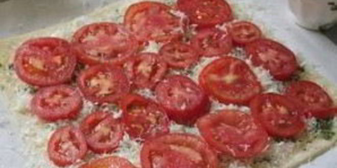 Рецепт тарта три сыра с помидорами