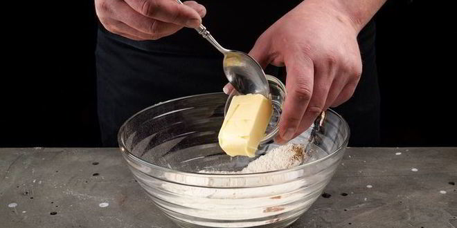 Рецепт творожного тарта с малиной