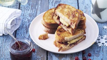 Рецепт Горячего тоста с камамбером