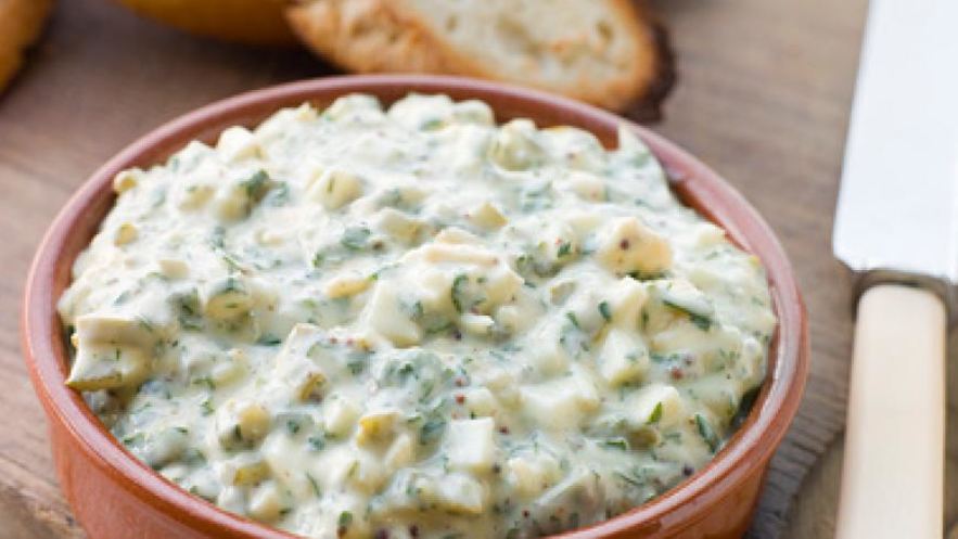 Рецепт тостов из багета с соусом грибич