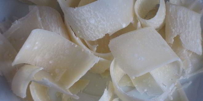 Рецепт тостов с пармезаном, оливками и вялеными помидорами