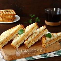 Рецепт Тостов с ветчиной и сыром