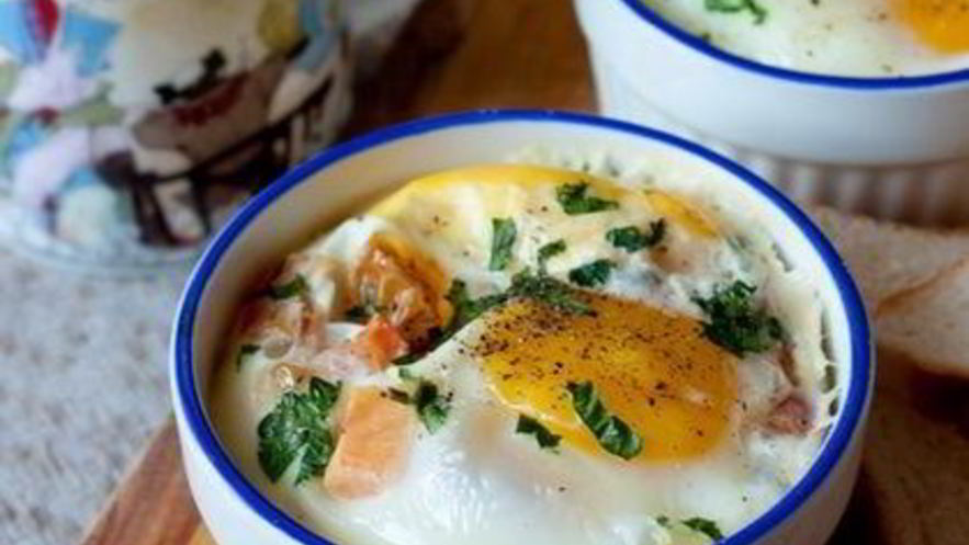 Рецепт глазуньи в микроволновке