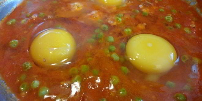 Рецепт шакшуки — яичницы с помидорами