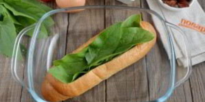 Рецепт сказочной булки с яичницей внутри