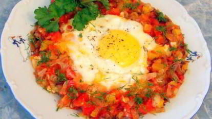 Рецепт Яичницы глазунья с овощами