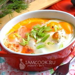 Рецепт Яичницы с картофелем и беконом в духовке
