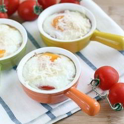 Рецепт Яичницы с креветками и помидорами