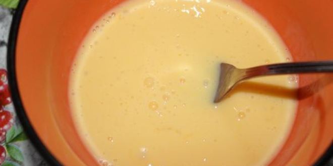 Рецепт яичницы с луком