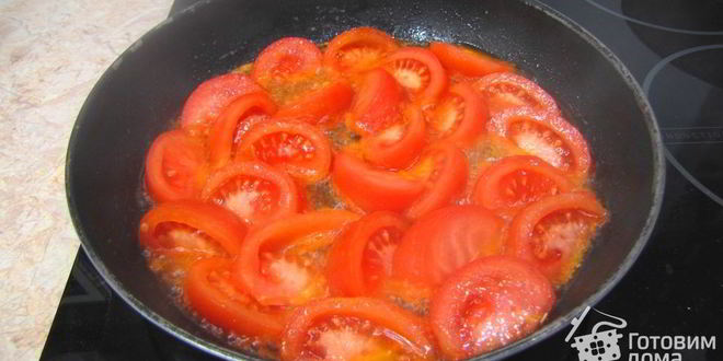 Рецепт яичницы с помидорами