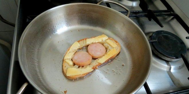 Рецепт яичницы в хлебе