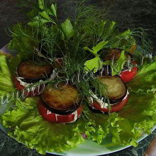 Рецепт Закуски из баклажанов, помидоров и сыра
