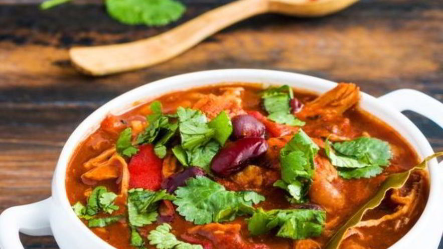 Рецепт закуски из фасоли с чечевицей и кинзой